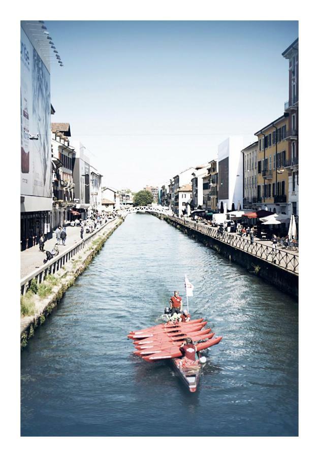 Taking A Walk In The Beating Heart Of Navigli Apartment Milan Exterior photo